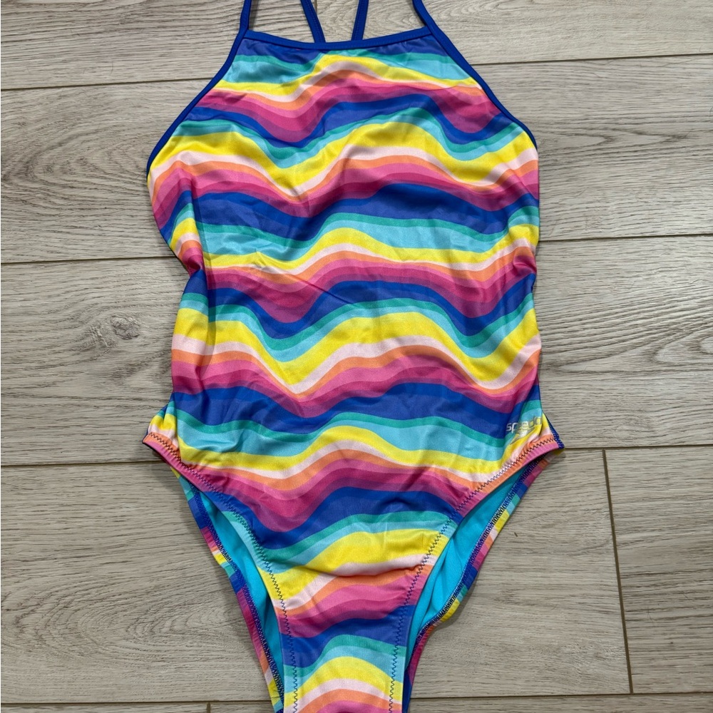 NWT Women’s one piece Speedo “Rainbow Wave” Swimsuit